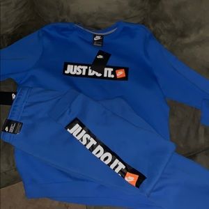 Nike jumper